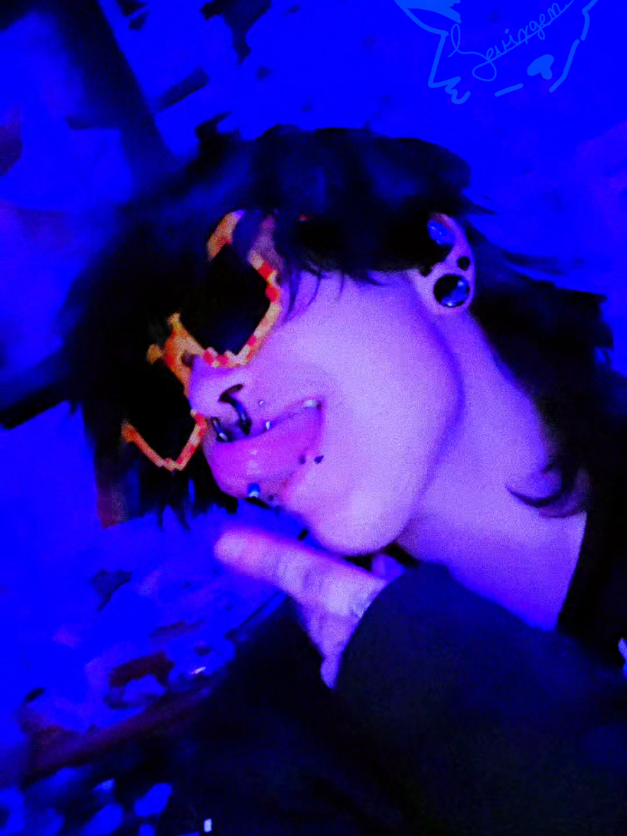 @Verin And The Void&sup1;&sup2;⁷