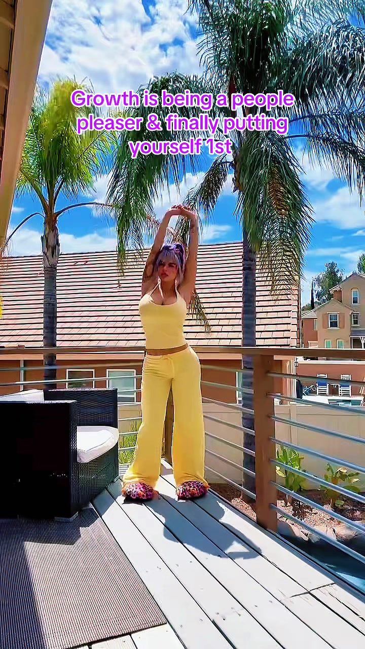 @SydneeTheUnicorn