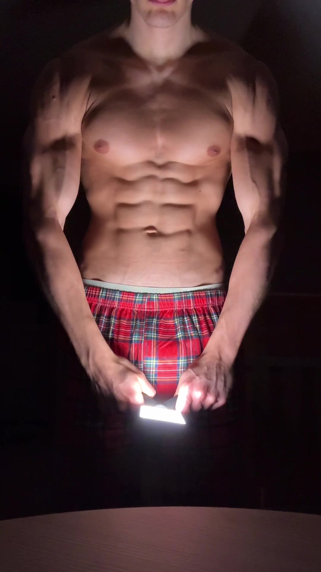 @Levilovesgym