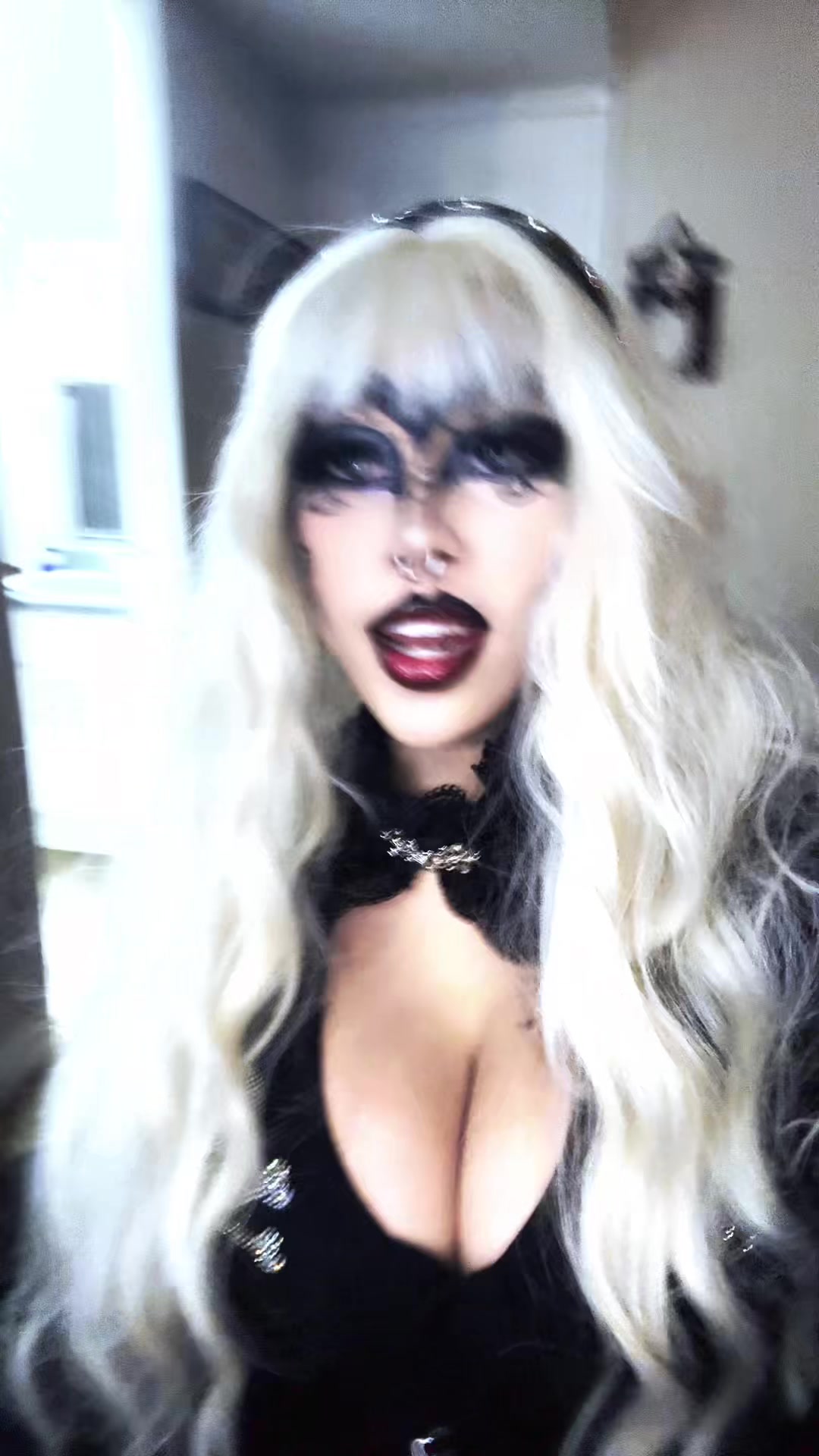 @vampiricbunny_