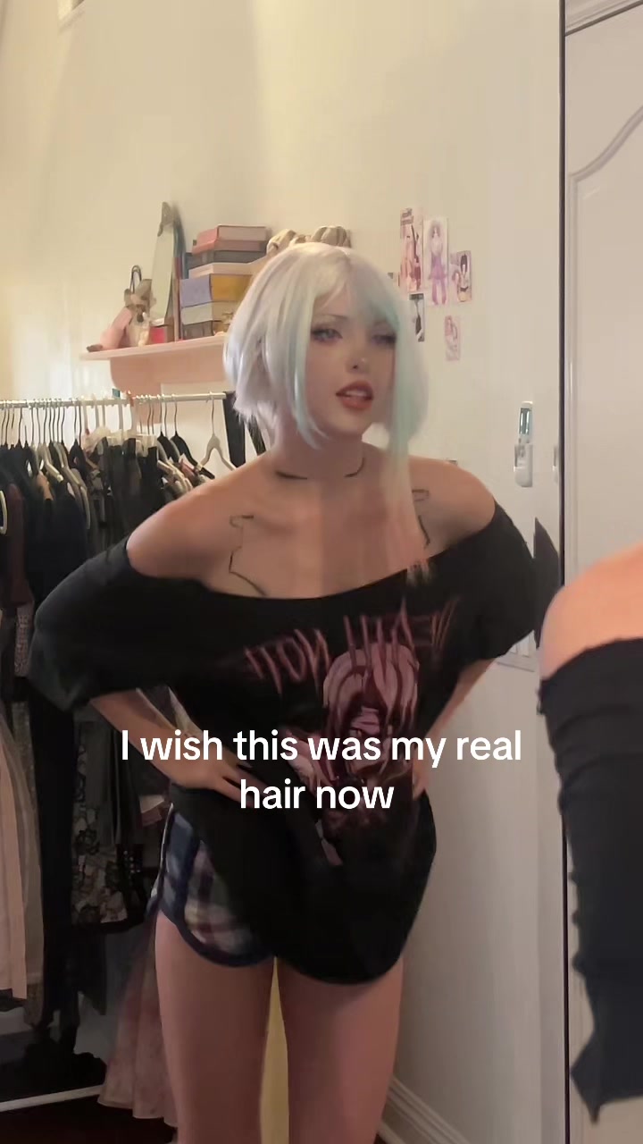 @moon