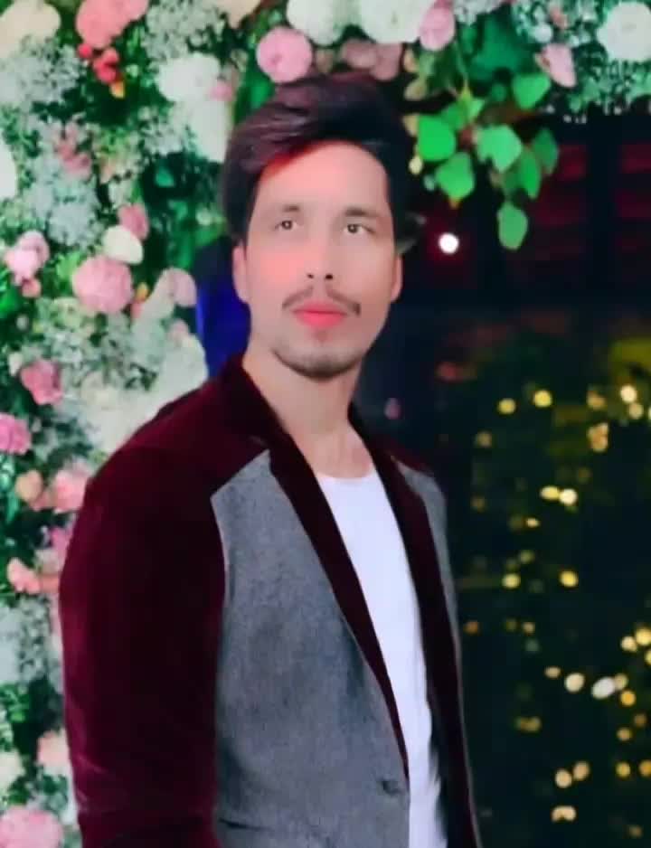 @🕊.⋆𝓜𝓾𝔃𝓪𝓶𝓶𝓲𝓵 ✔