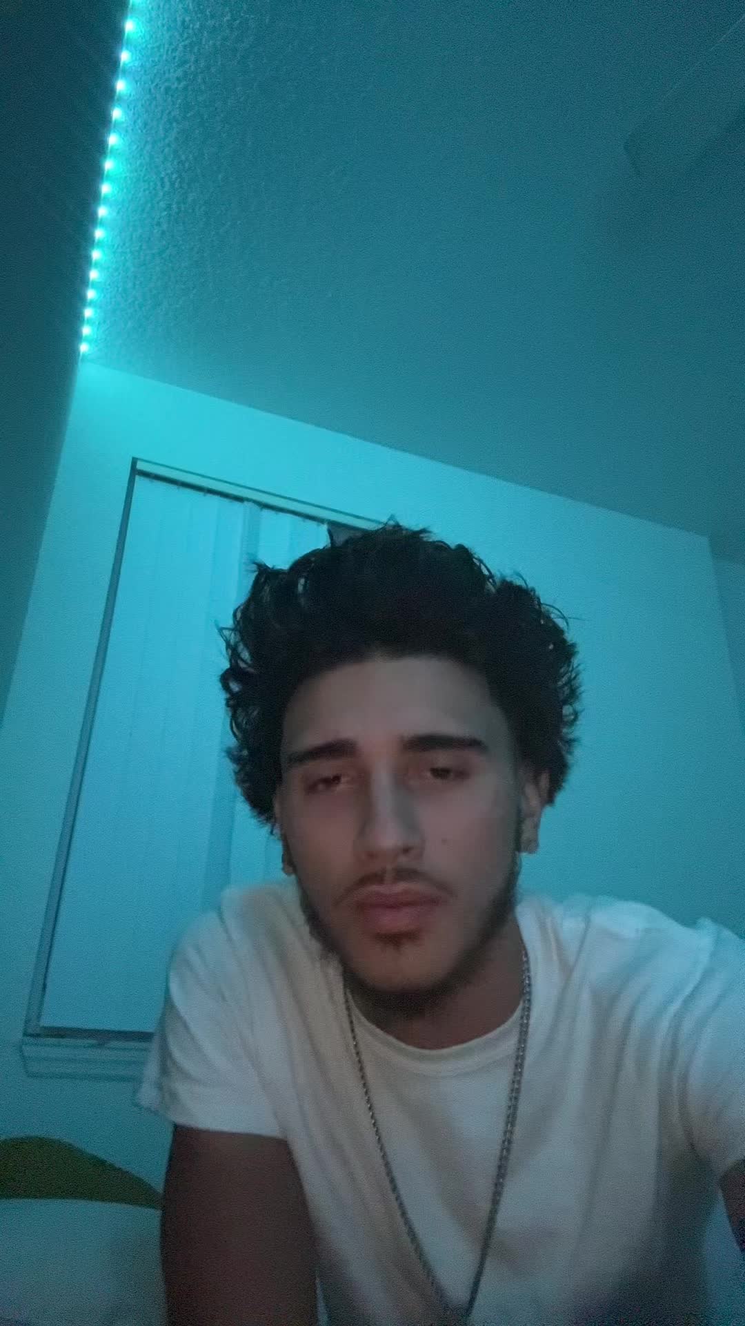 @Lil Izzy🩸