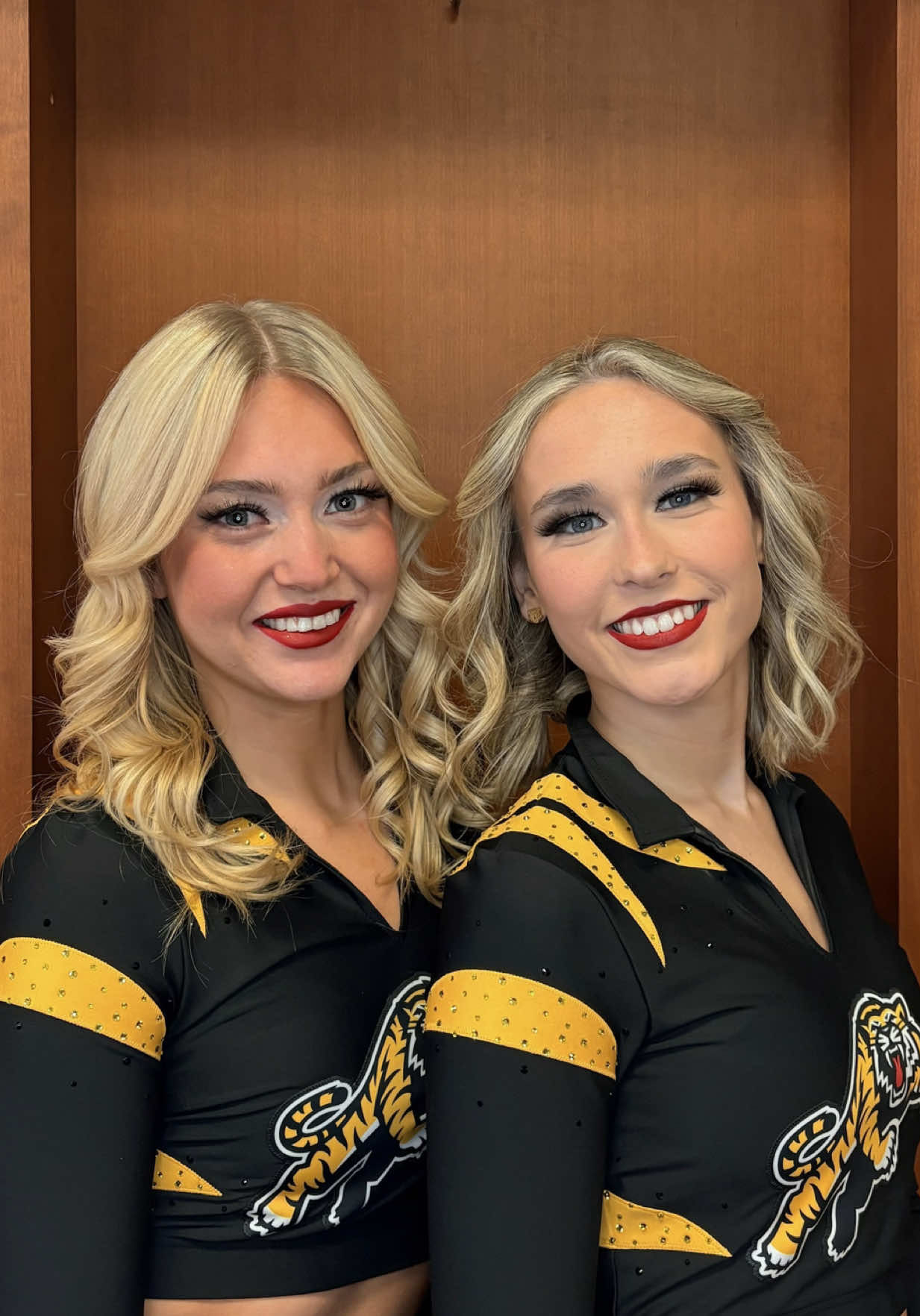 @TICATS DANCE & CHEER