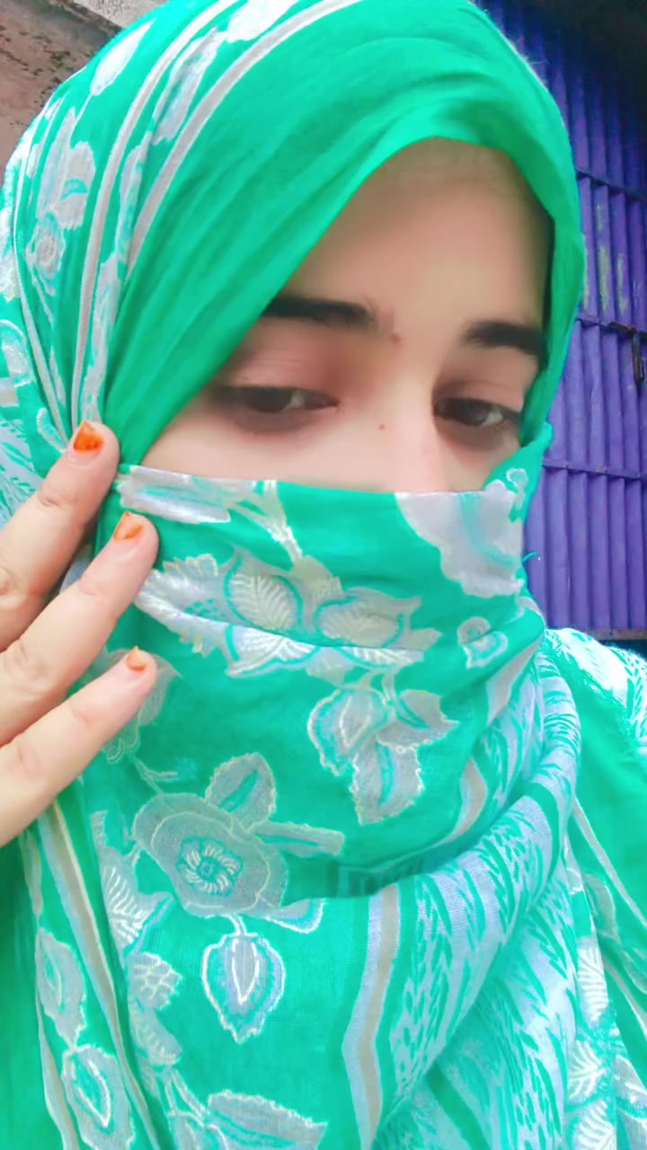 @Ayesha Khan