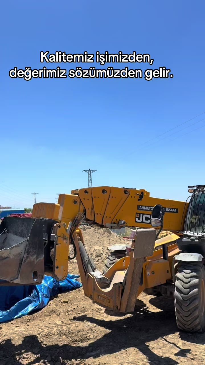 @𝐃𝐢𝐲𝐚𝐫𝐛𝐞𝐲