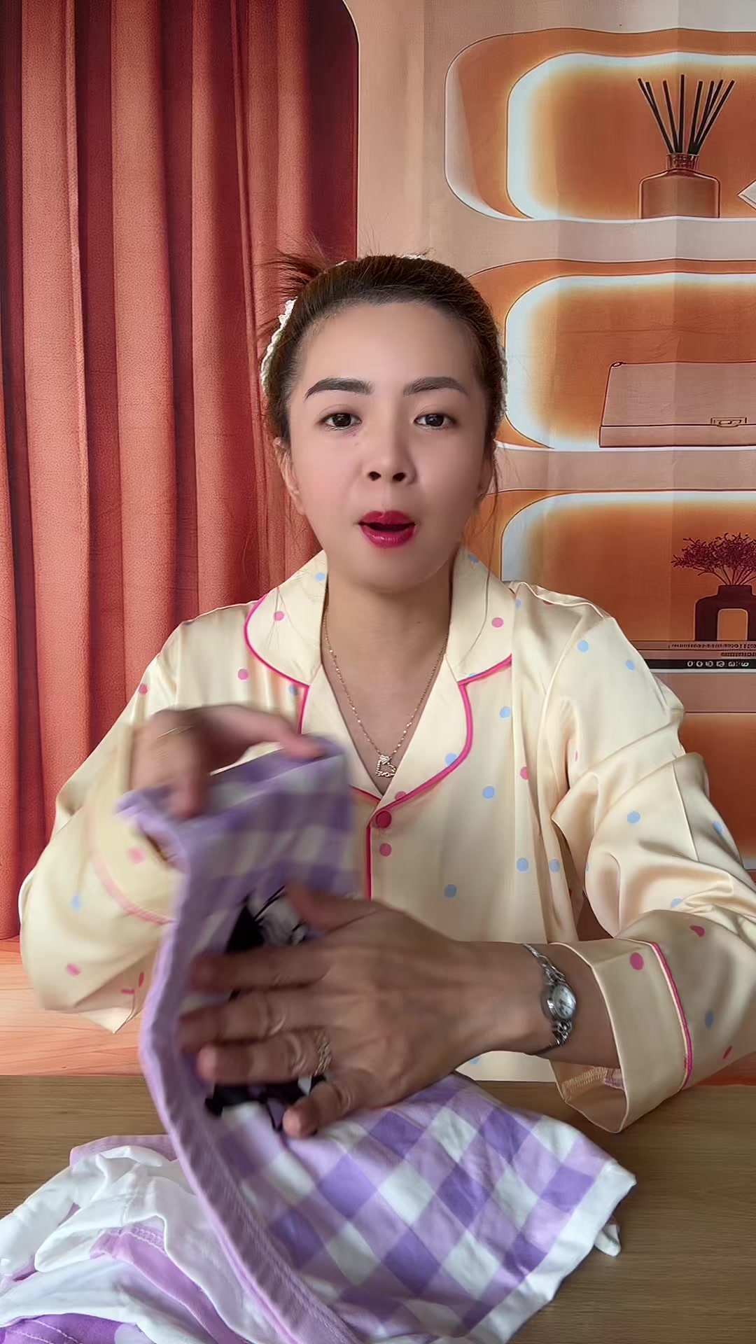 @Em Cẩm Nè