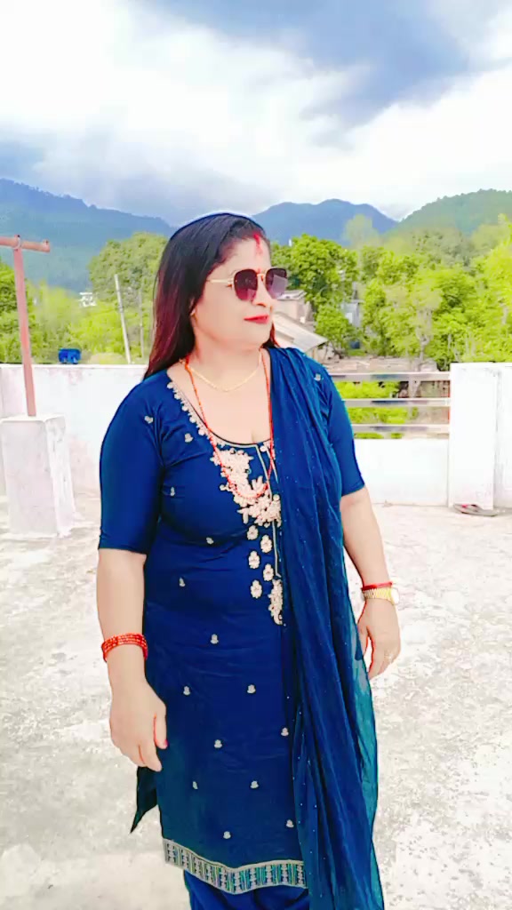 @meena