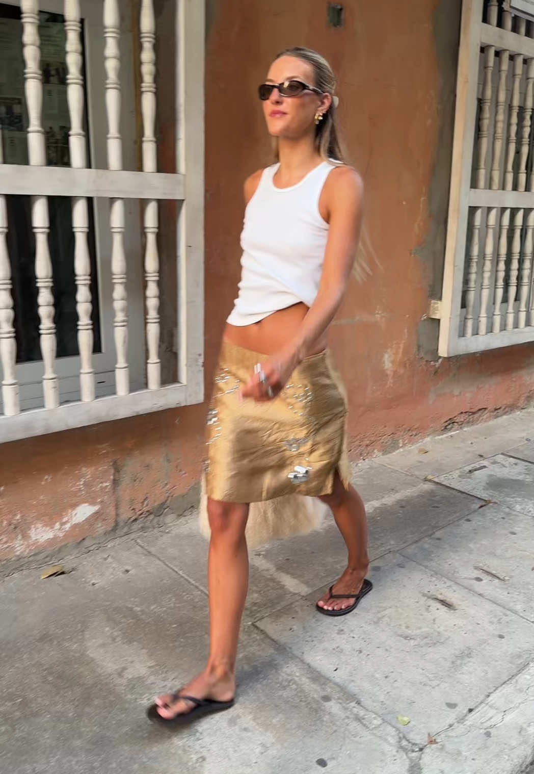 @miajbisley