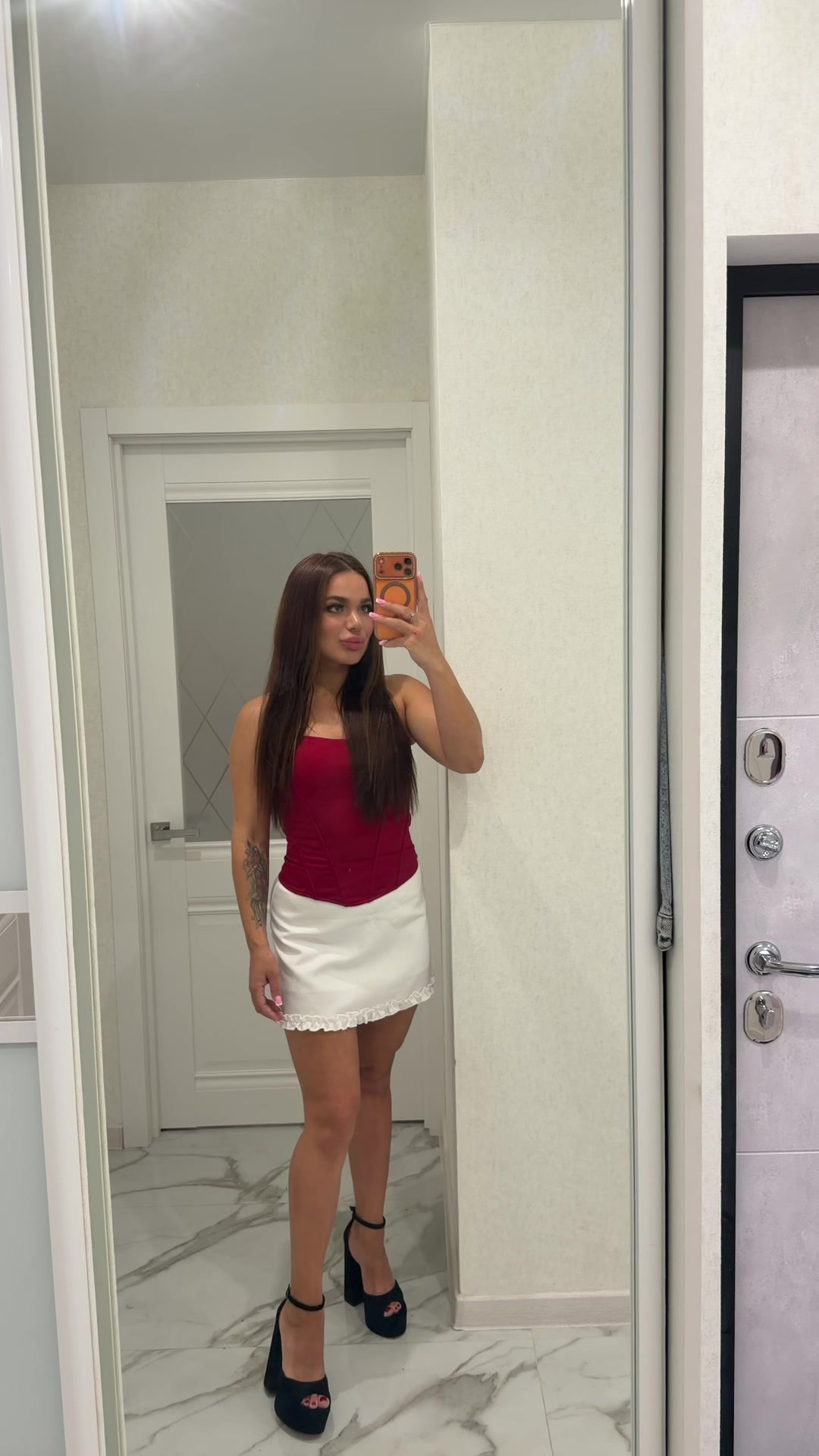 @tina_listratenko