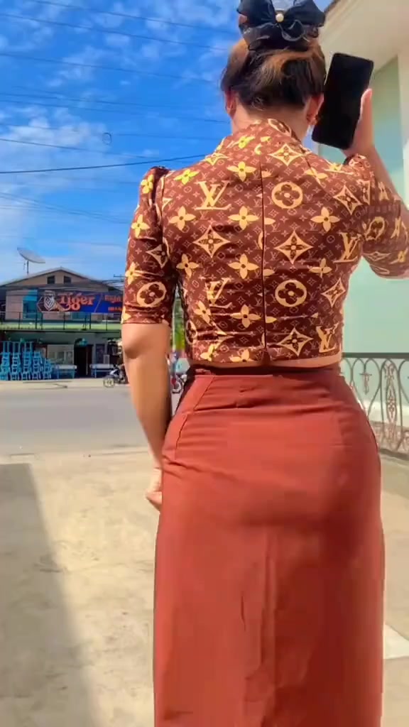 @NanPhyoZin