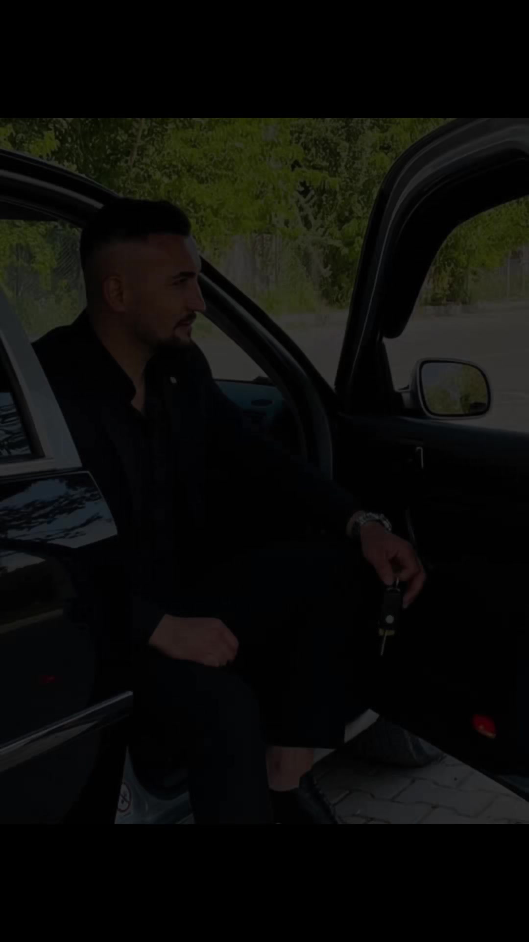 @👑