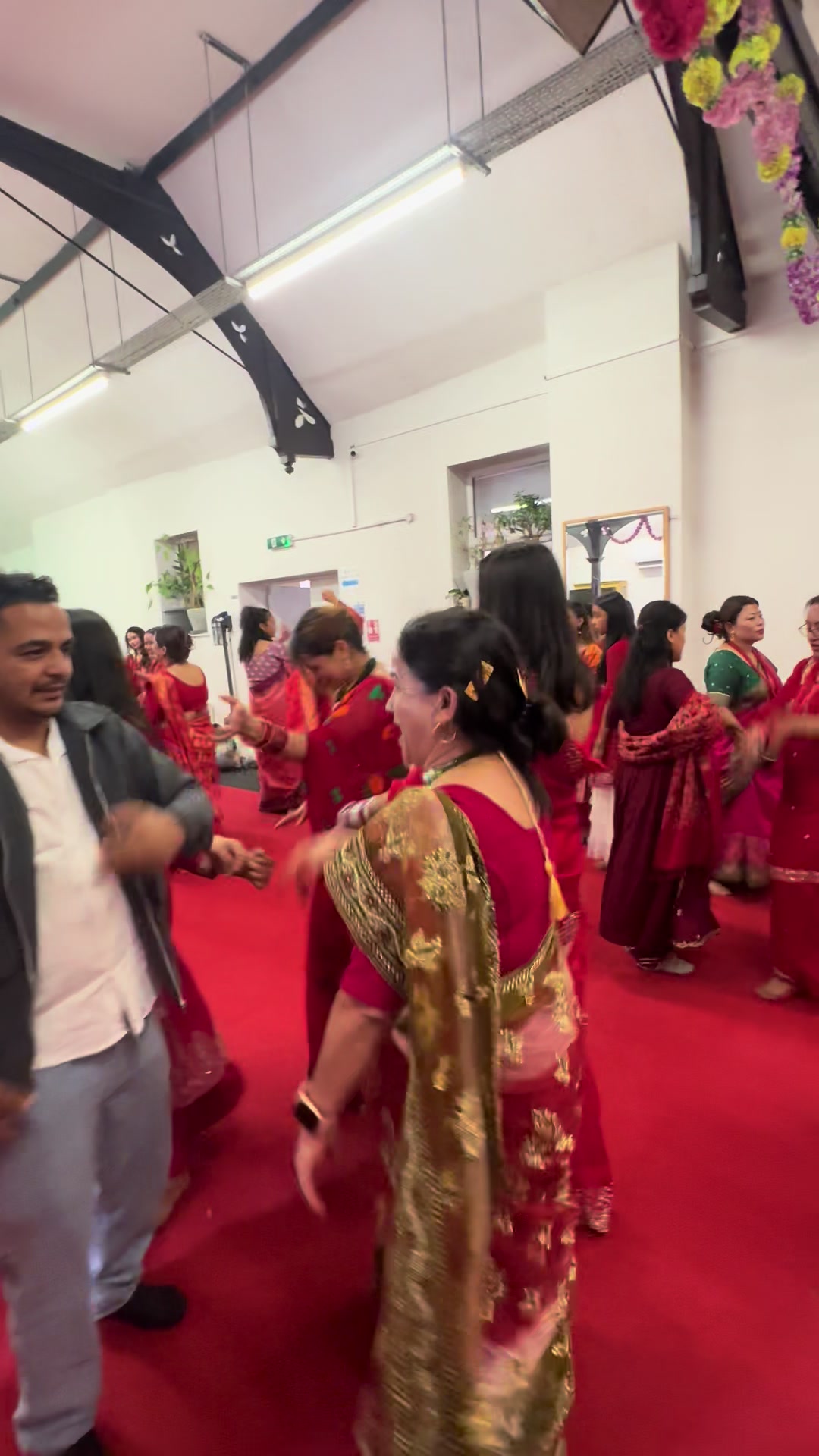 @Bishnu Thapa🇳🇵🇬🇧🇬🇧🇬🇧