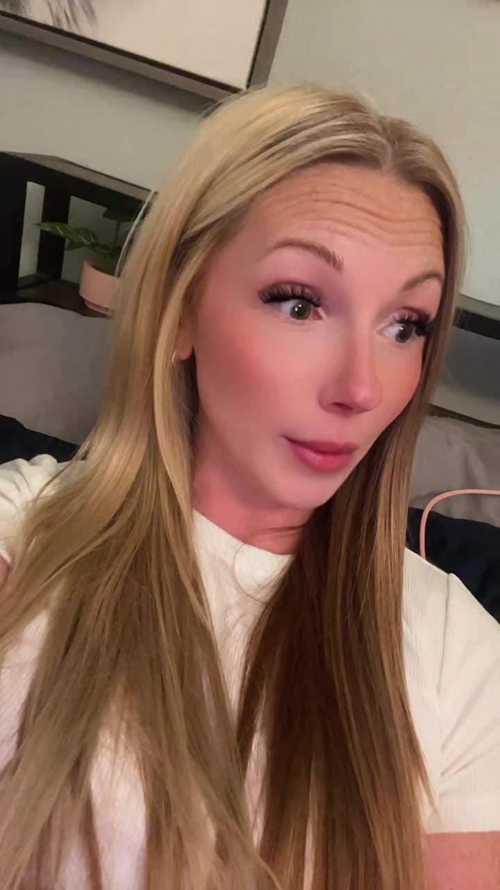 @Chelsea Nicole ๐บ