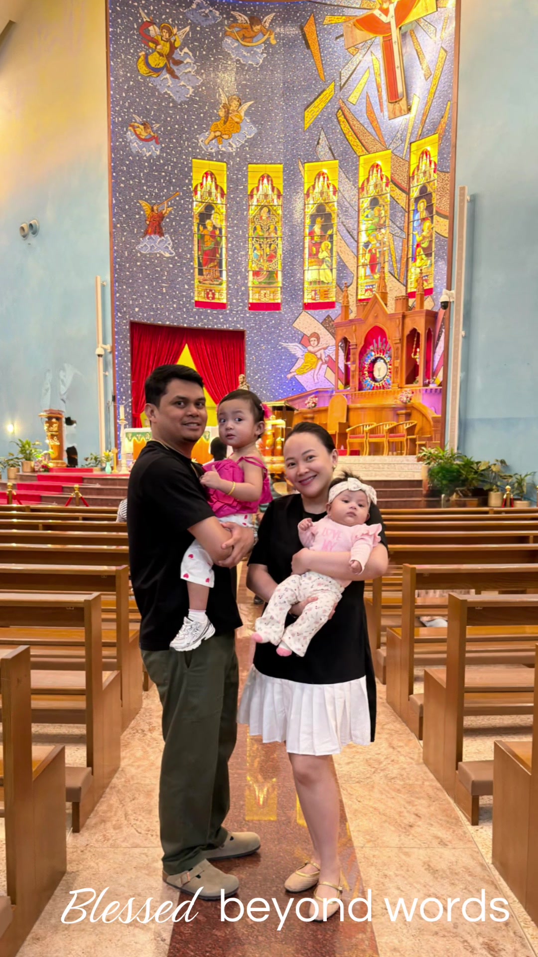 @KAMI, KARI & MOMMY 🫶🏻