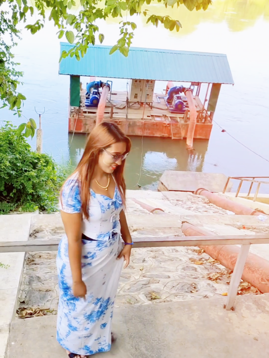 @လေပြေ 🦋💫💫