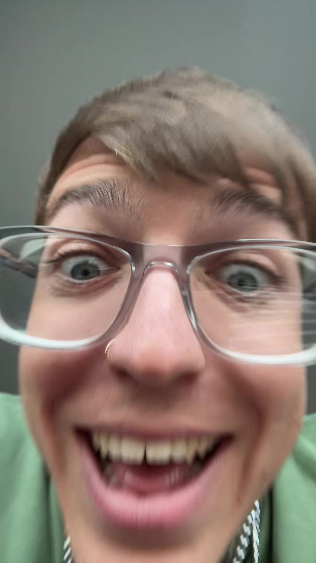 @uFeeeliT