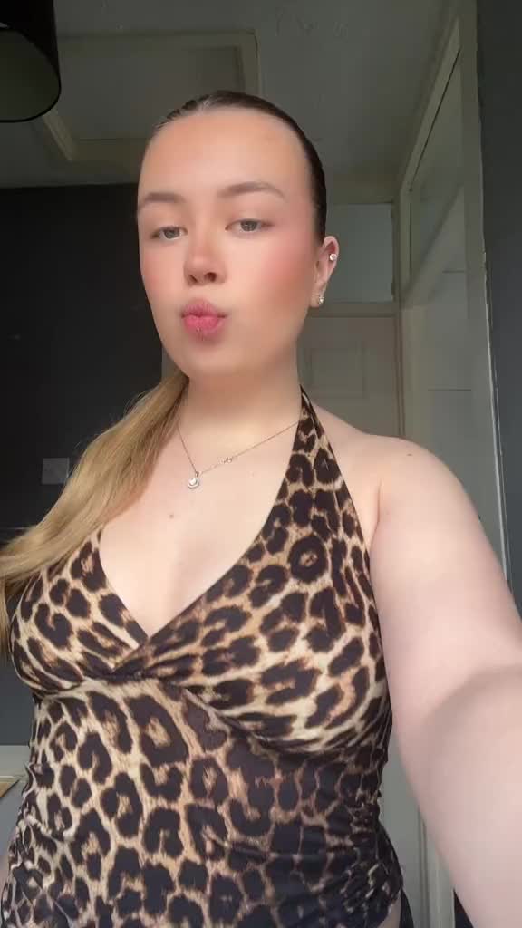 @𝓒𝓵𝓸🍒