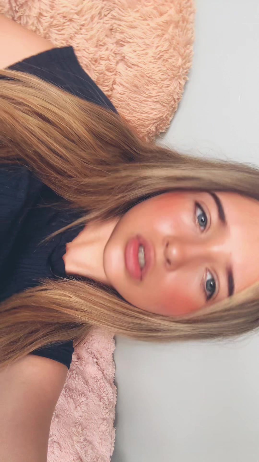 @𝐫𝐮𝐛𝐞𝐬💛