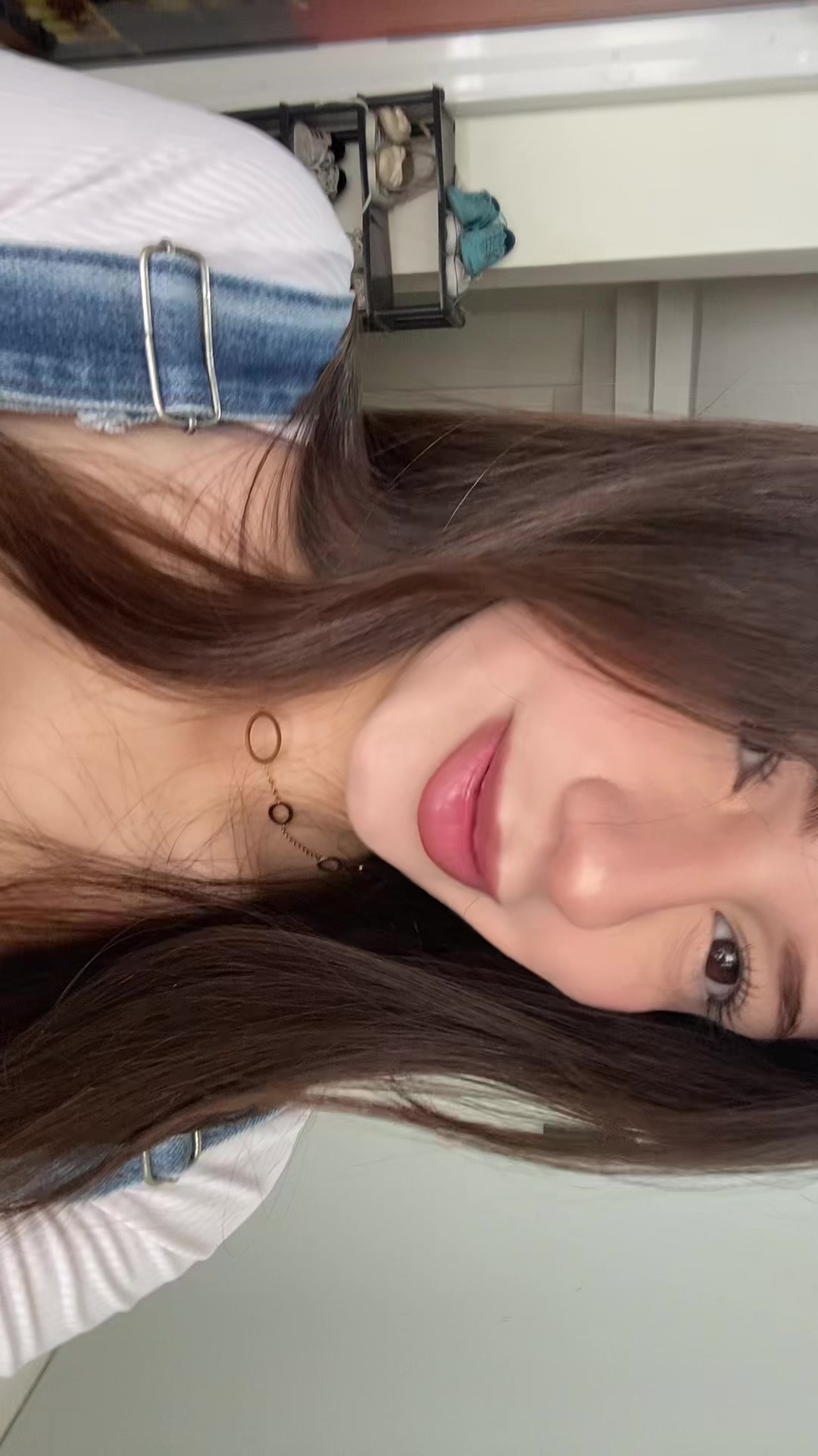 @Ayanda