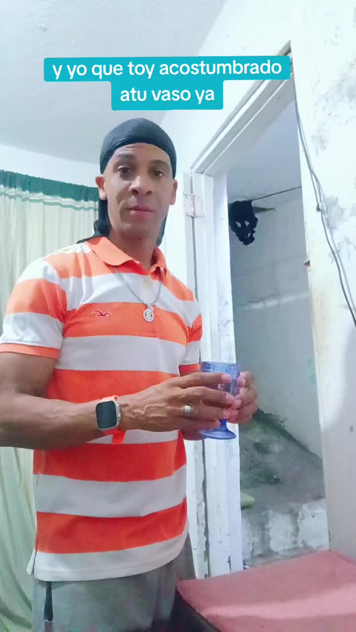 @el.chico dur&oacute; mami
