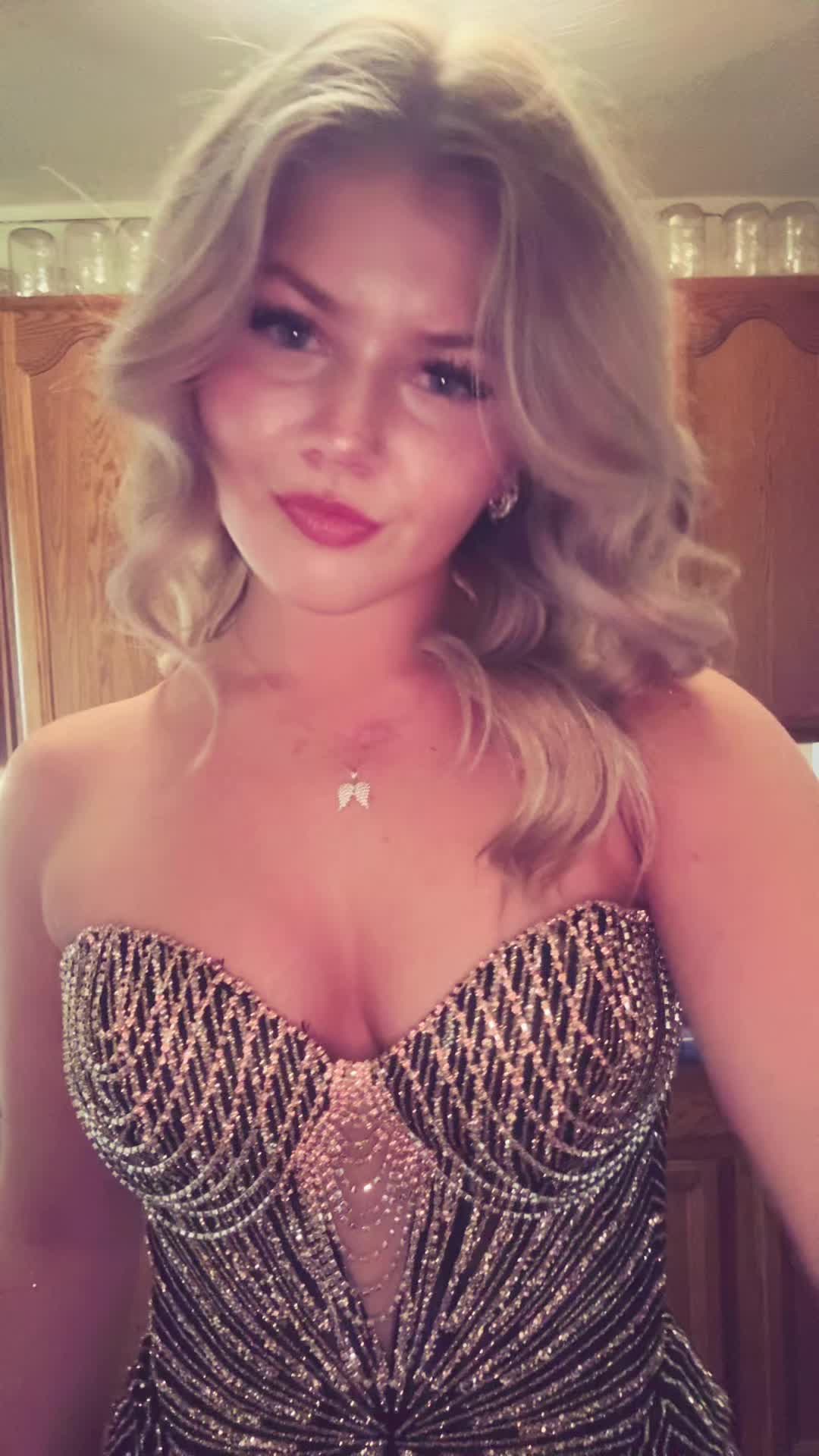 @⋆˙⟡ 𝒵𝒶𝓇𝒶 ⟡˙⋆