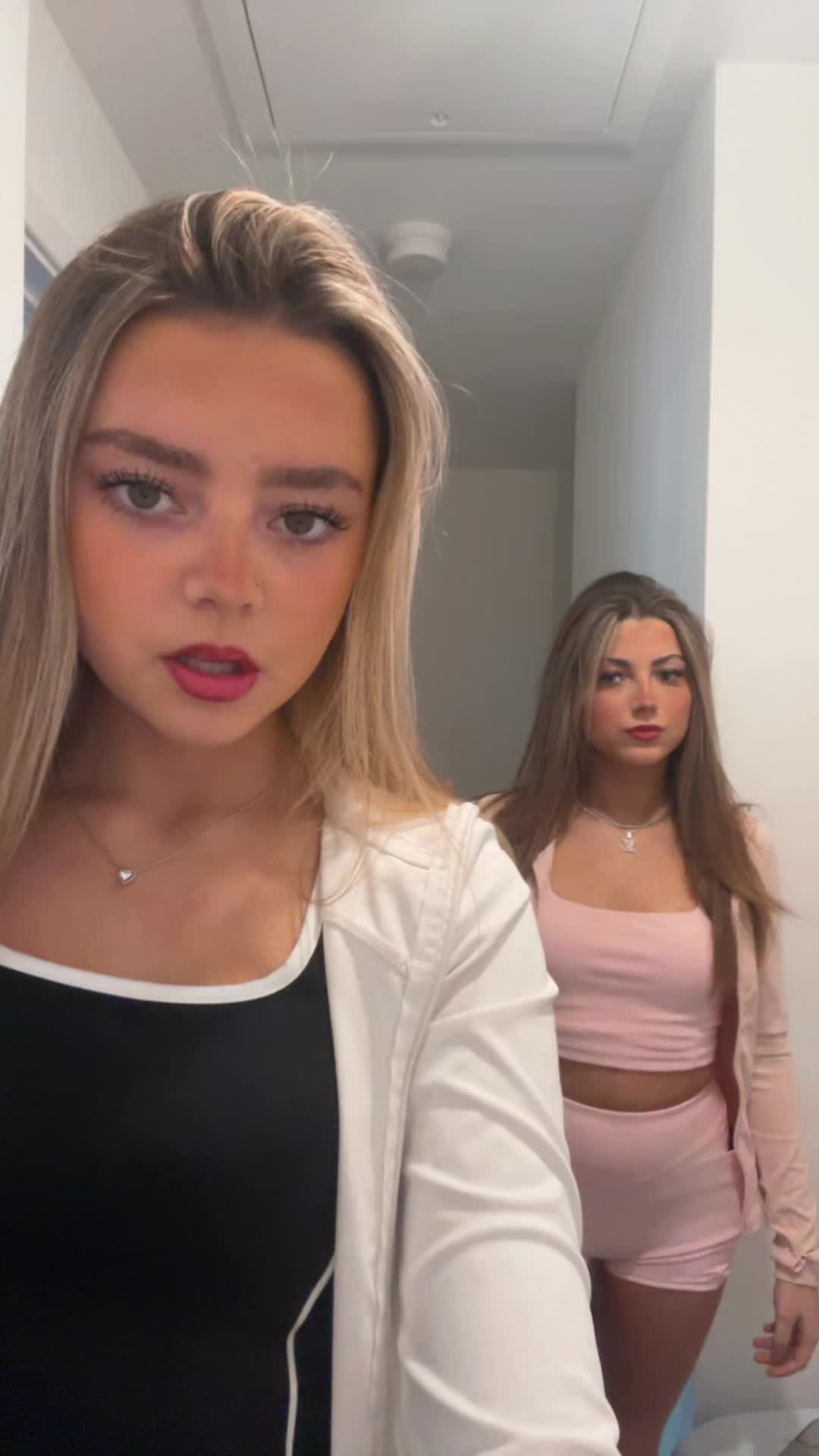 @𝓉𝒶𝓂𝓈𝒾𝓃🍋♥️