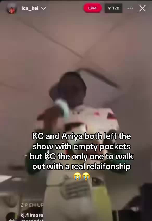 @😫