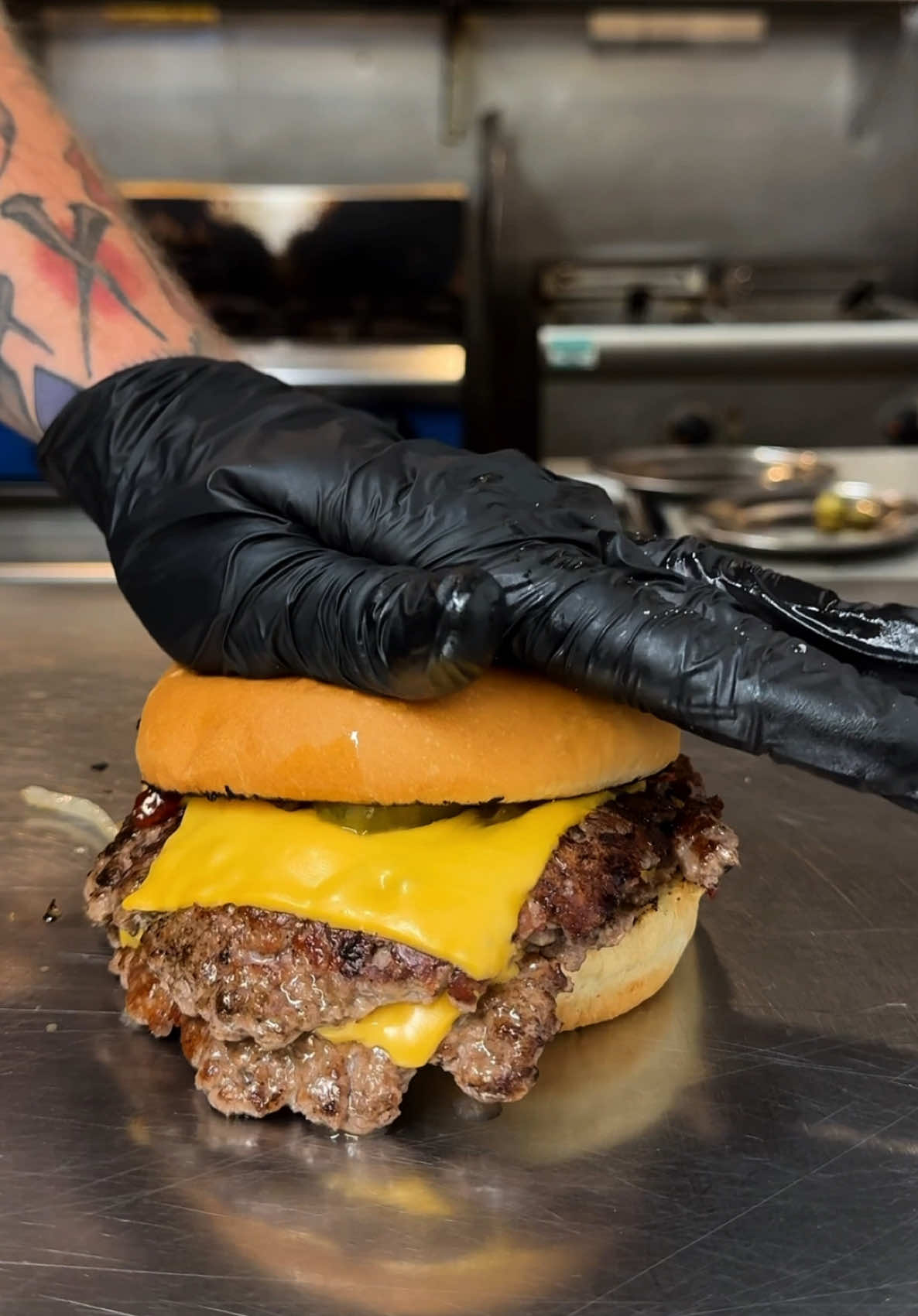 @Boysterous Burgers