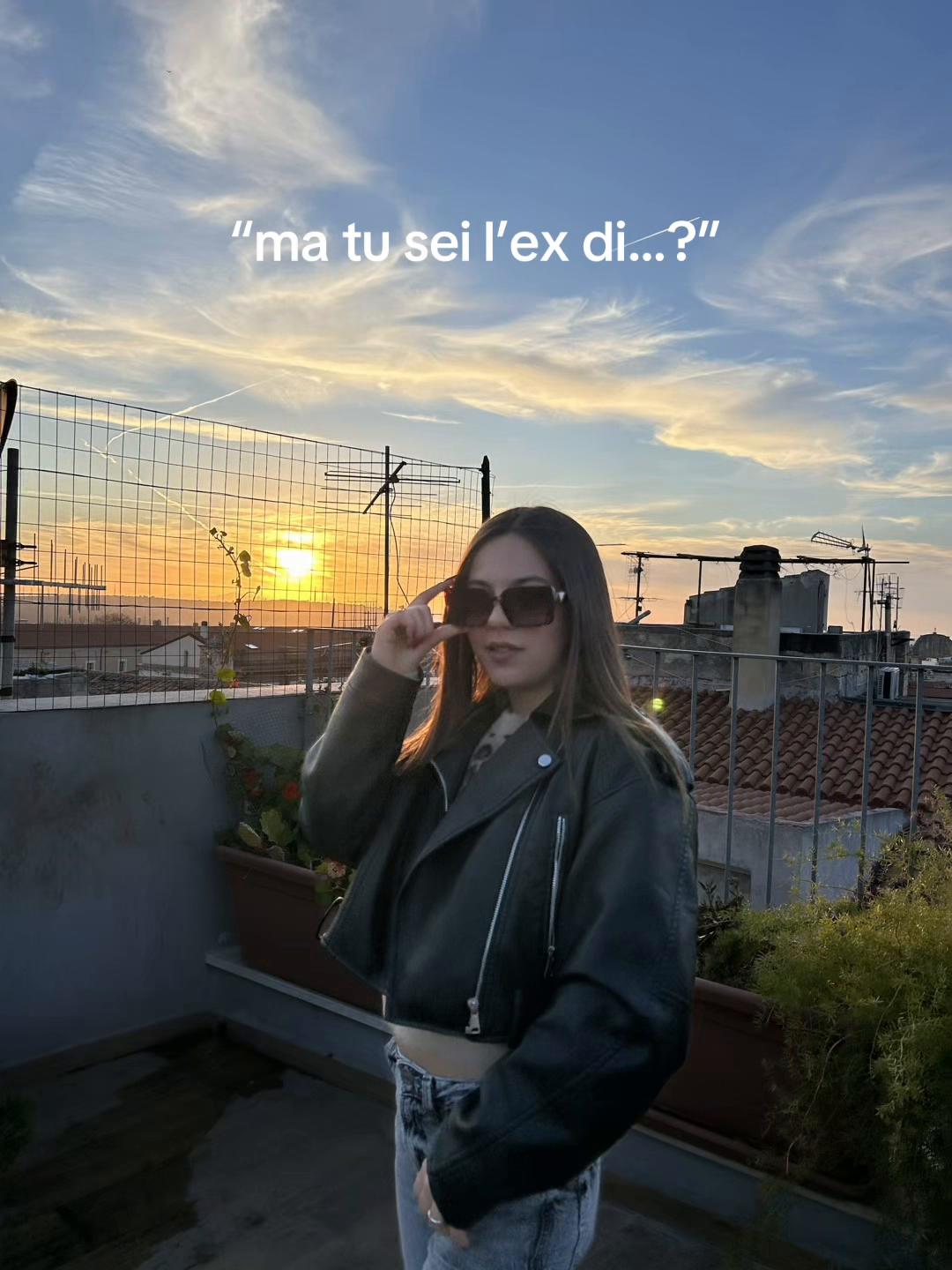 @👑