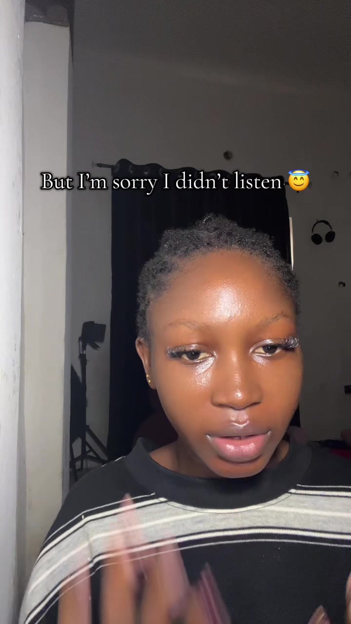 @Peacey🌹💜