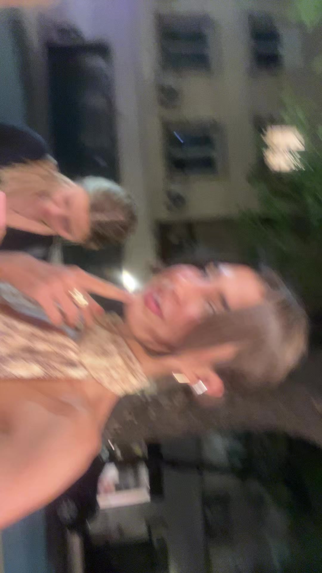 @Maria