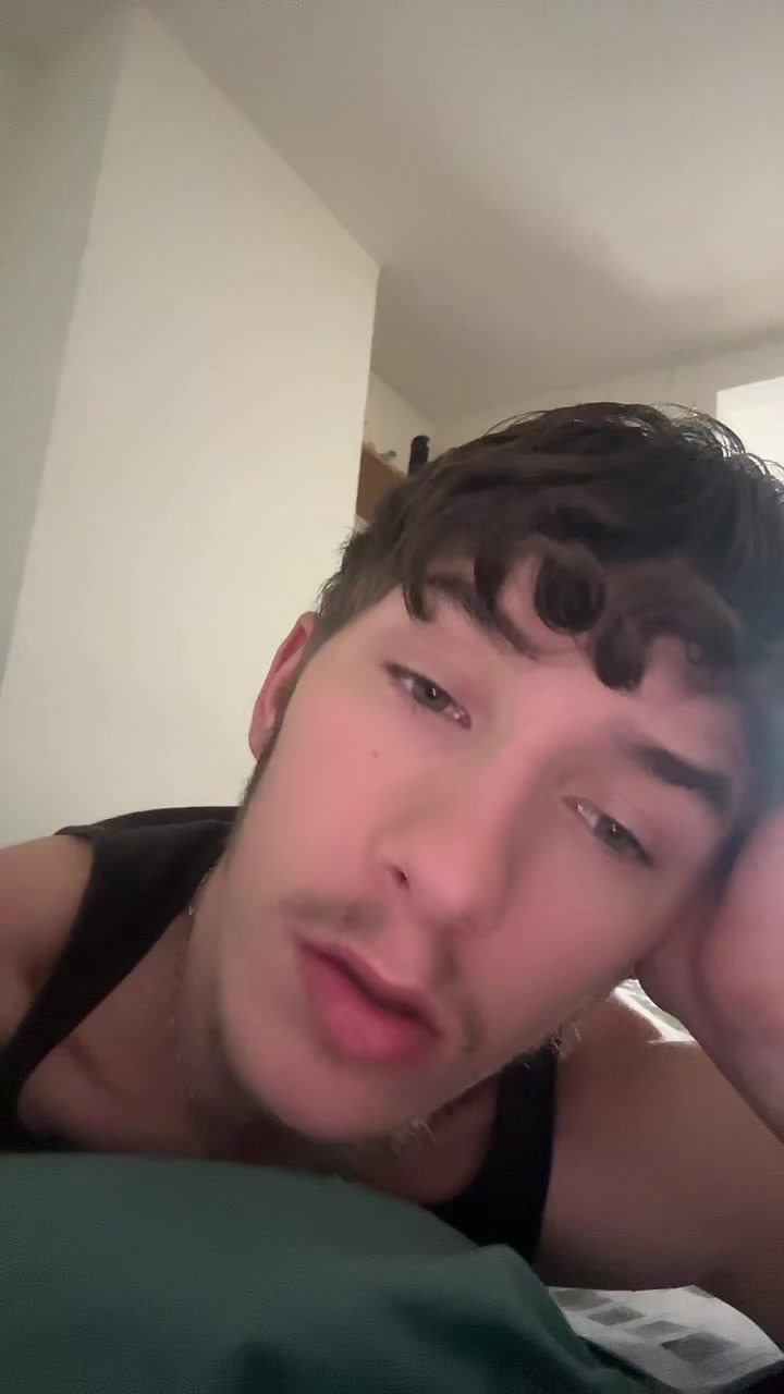@♕♡⚘ᥣ𝒊𝙤ƞ⚘♡♕