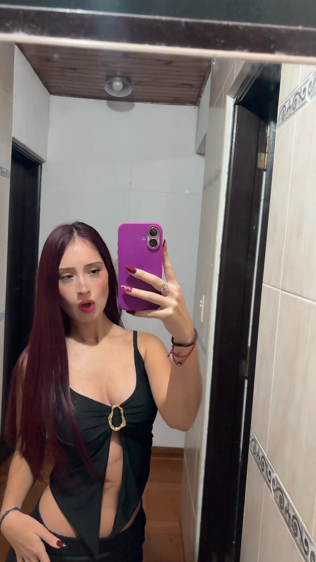 @Abril