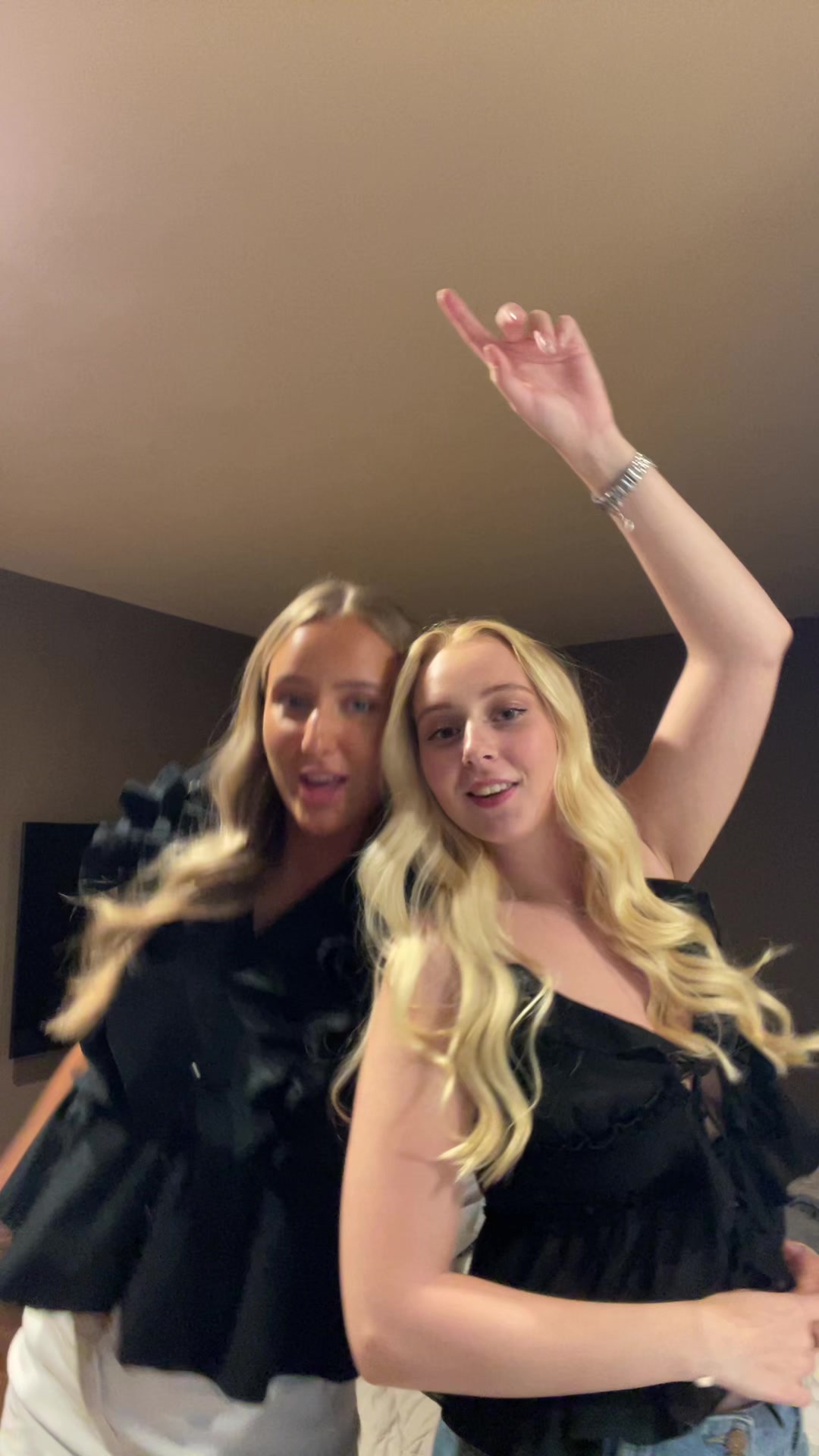 @Ellinorbinett