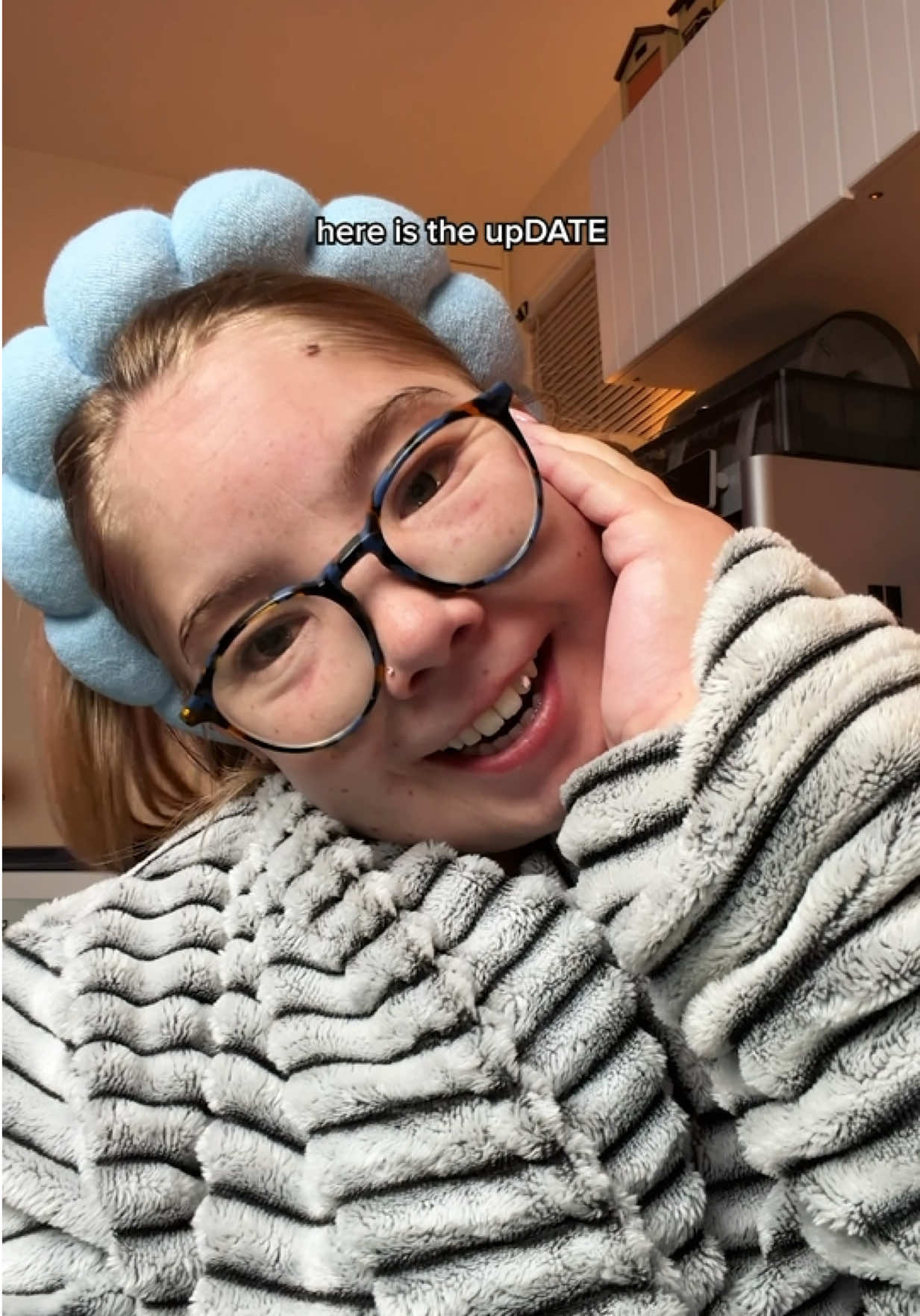 @bella_does_whatever
