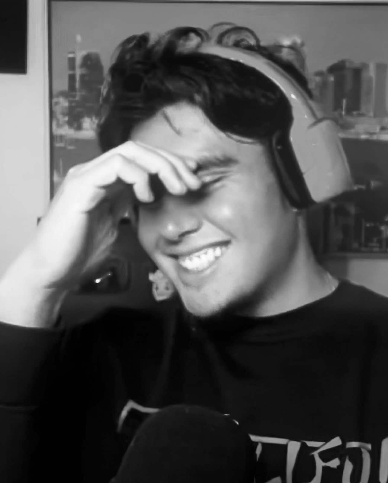 @Infinitely 𝓯𝓻𝓮𝓪𝓴𝔂