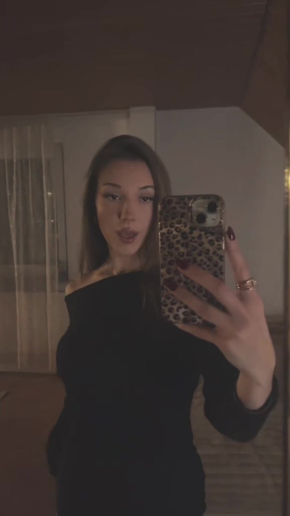 @𝐸