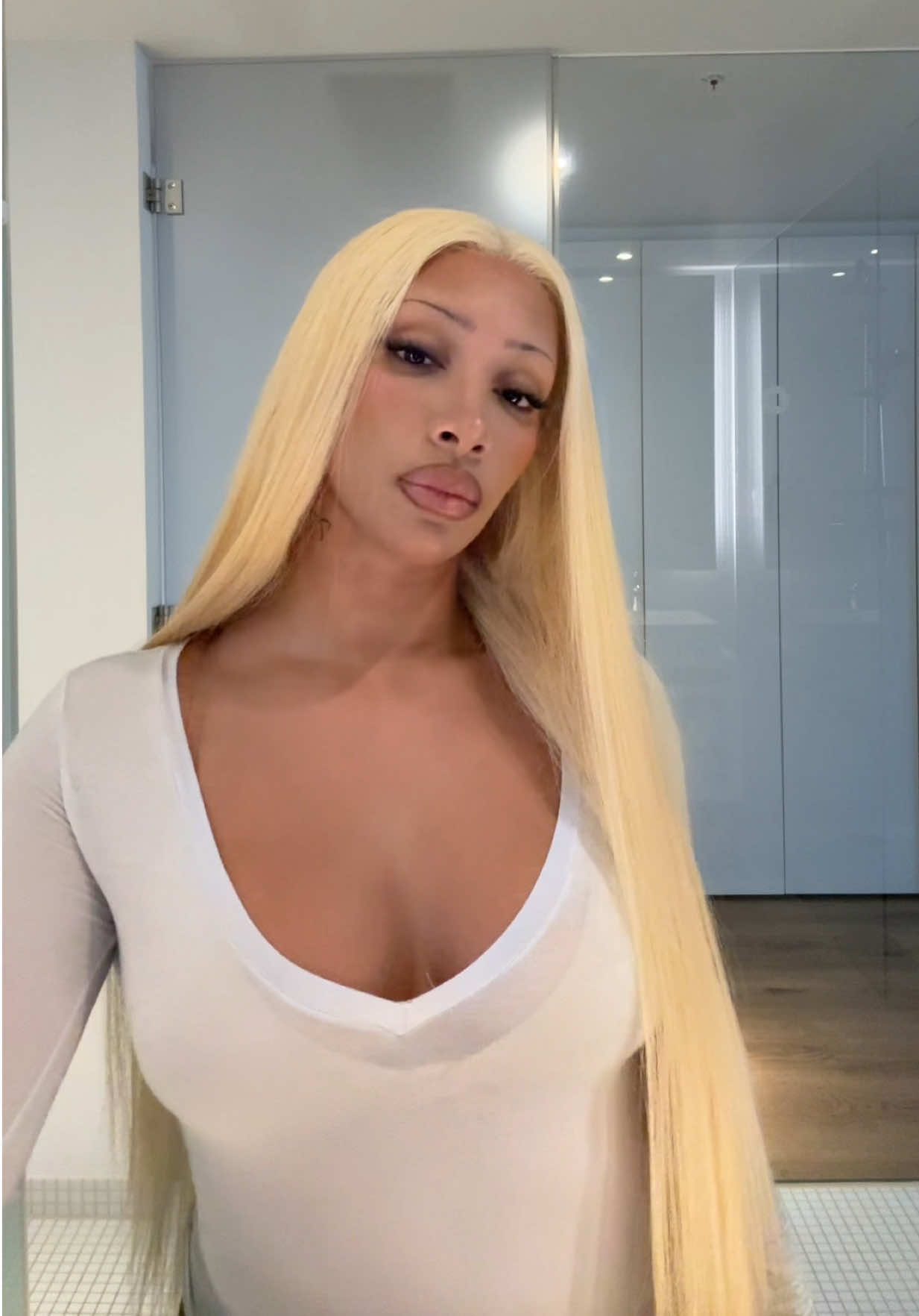 @Naomi Sharon