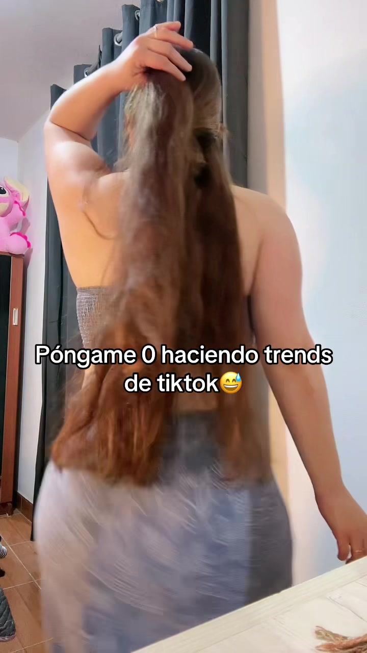 @María