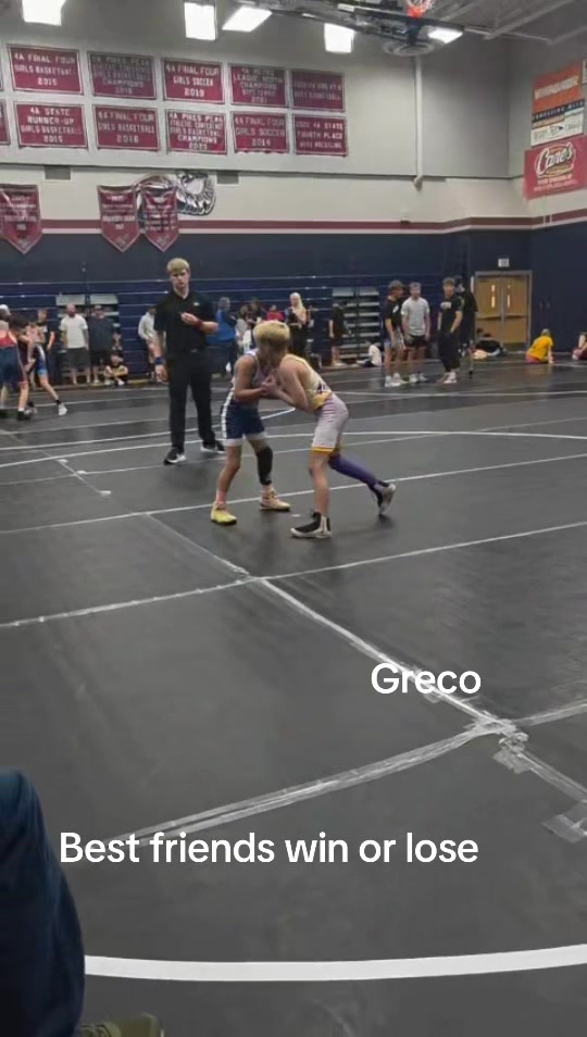 @crazymom22_