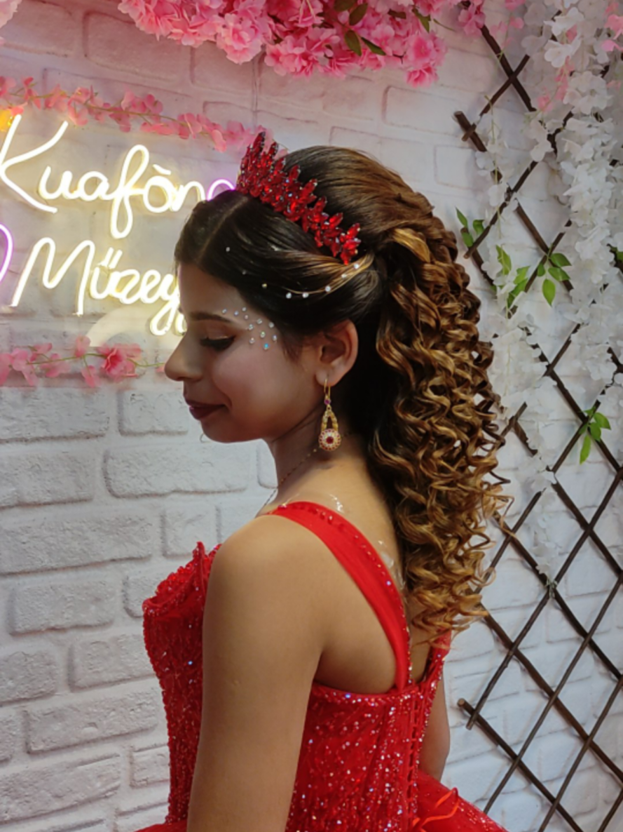 @👑KUAFÖR MÜZEYYEN ⭐🪄