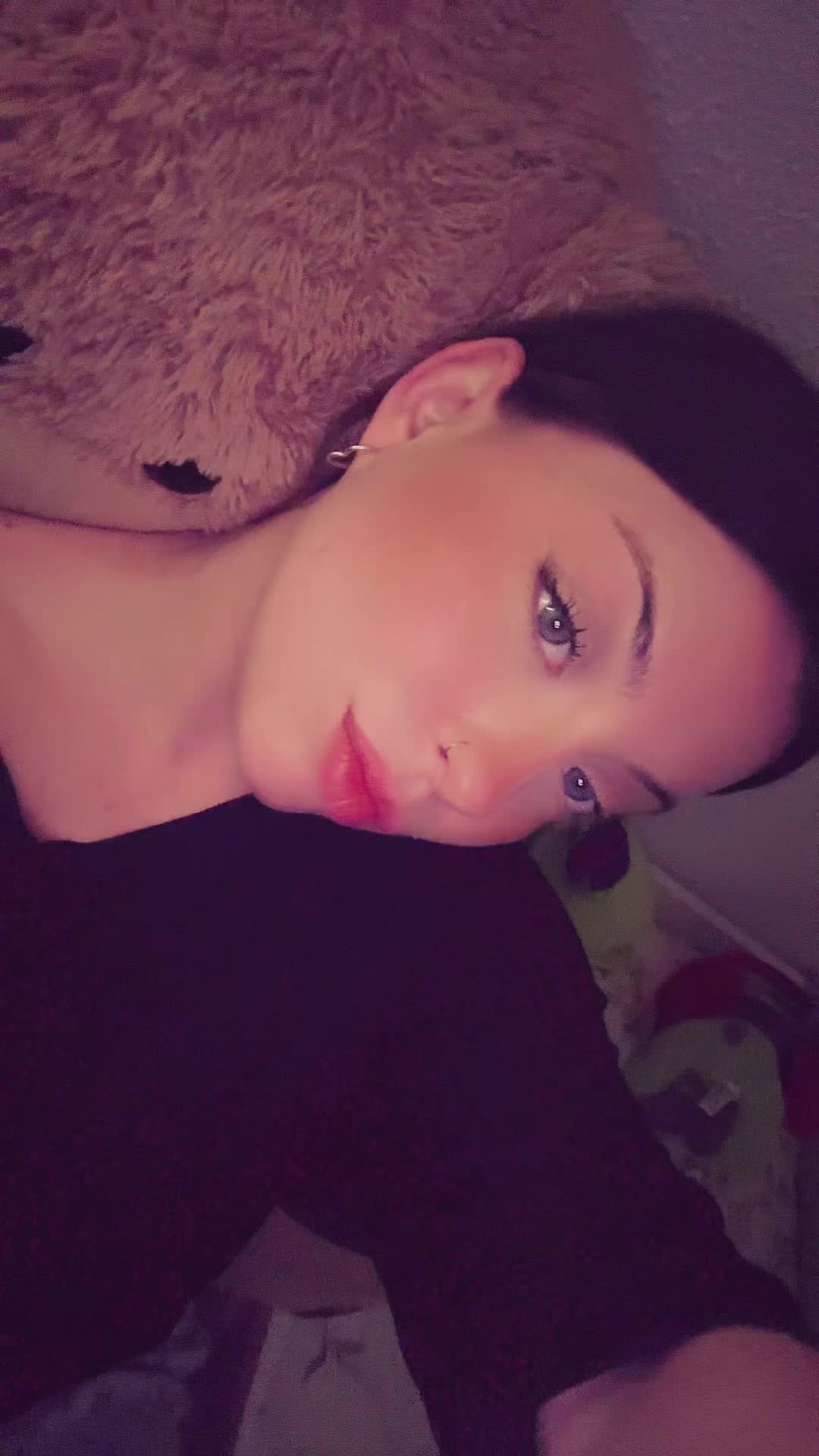 @Arowi