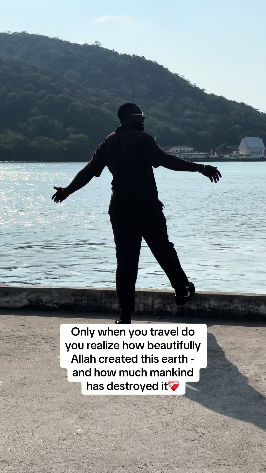 @Mou🦍