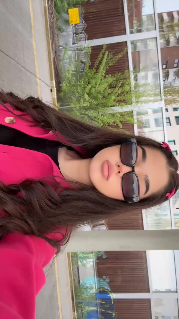 @𝐸🍓