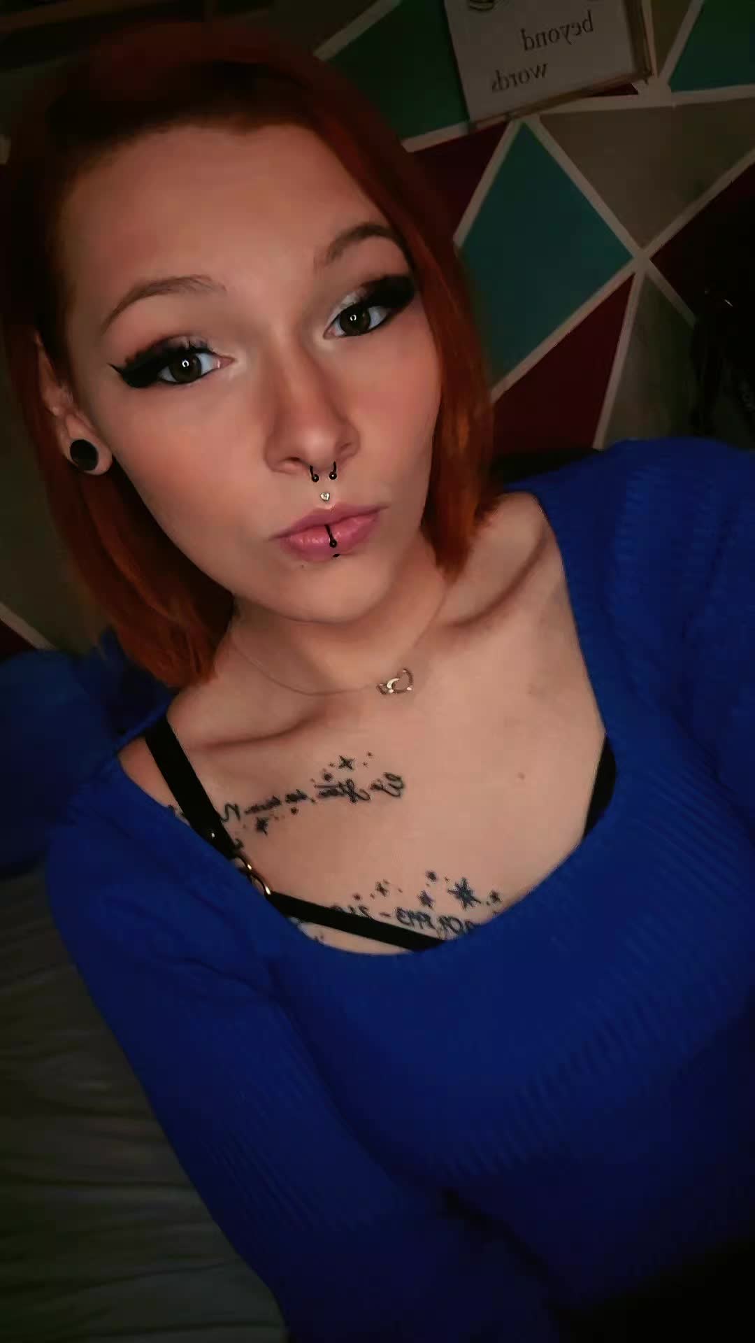@Angelina🦊💋
