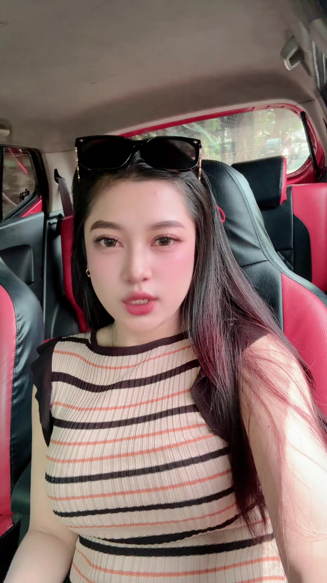 @Vio🦋