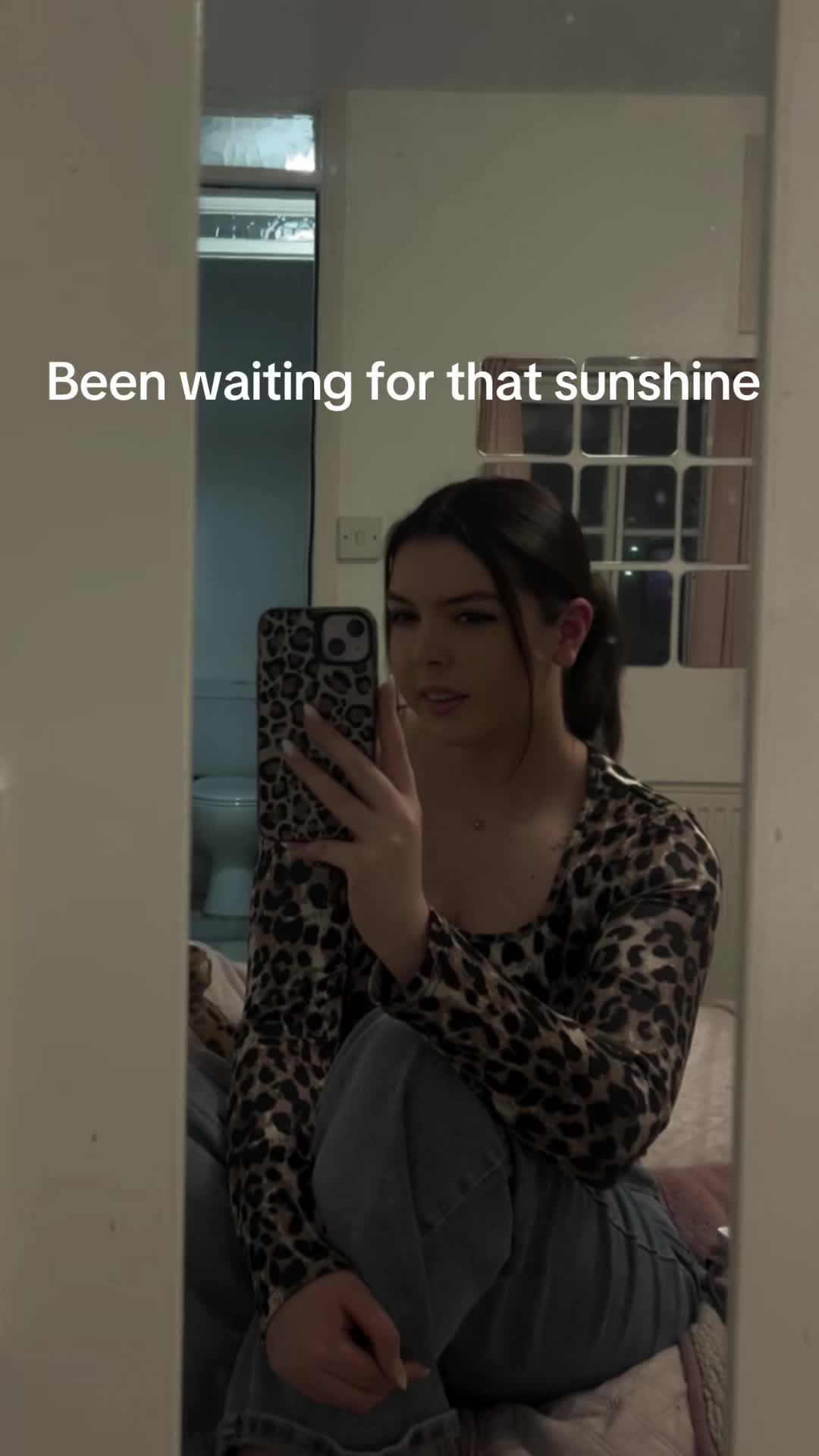 @Chloe