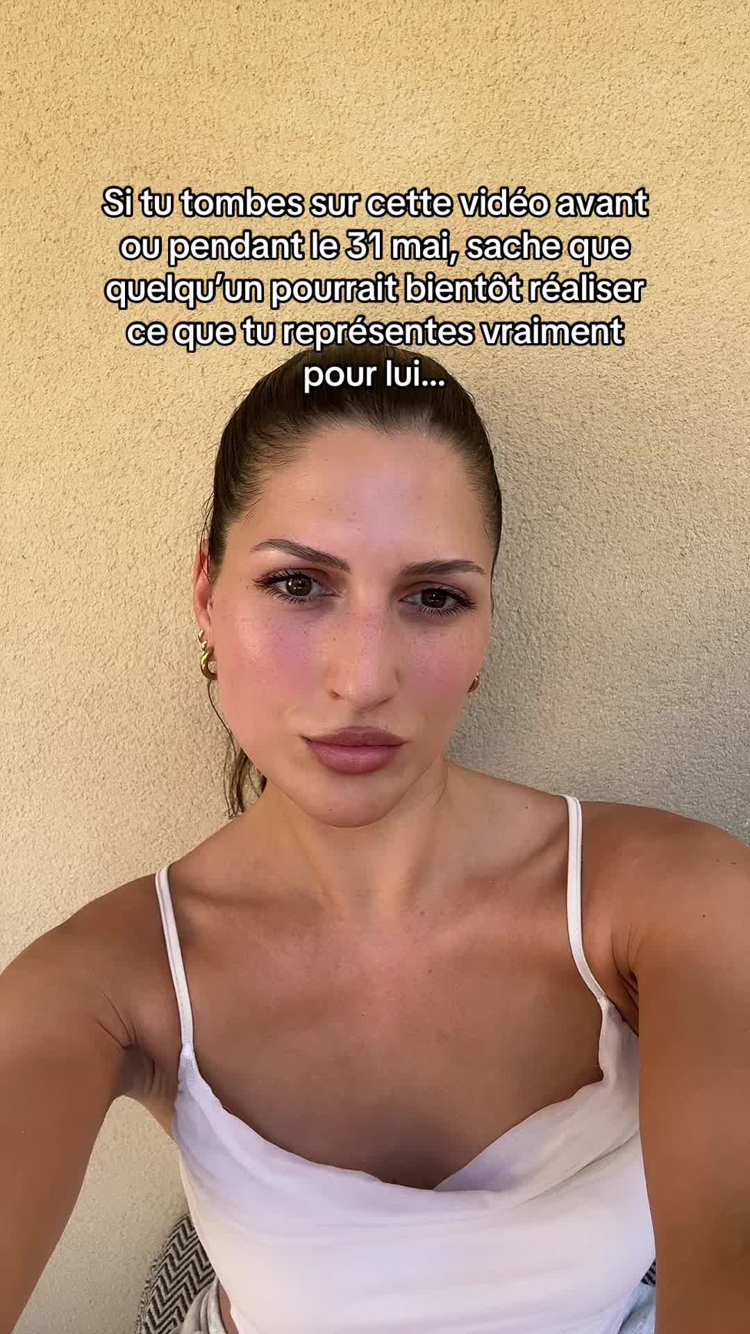 @itsclothildedlc
