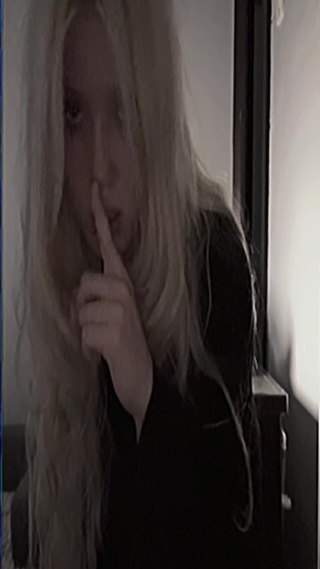@Sqizw